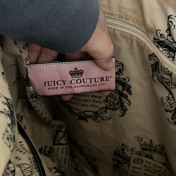 Juicy Brown Velvet Tote - Picture 7 of 13